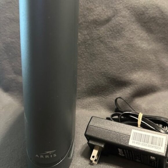 Arris surfboard G34 cable modem - Picture 3 of 4